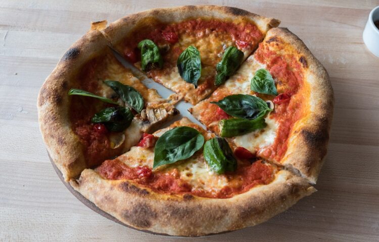 How Much Diastatic Malt Powder to Use in Pizza Dough