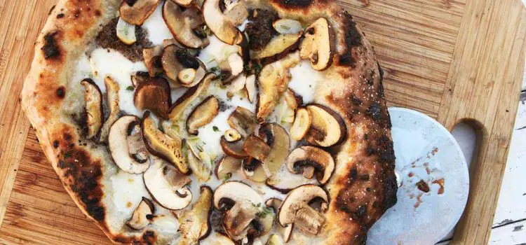 How to Cook Mushroom Pizza
