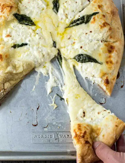 White Pizza Recipe Without Ricotta A Cheesy and Flavorful Twist