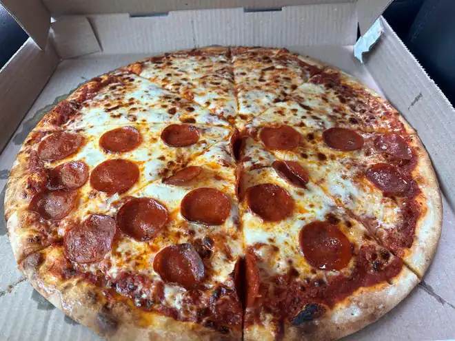 How Many Slices are in a 16 Inch Pizza