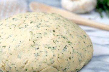 Garlic Herb Pizza Dough Recipe