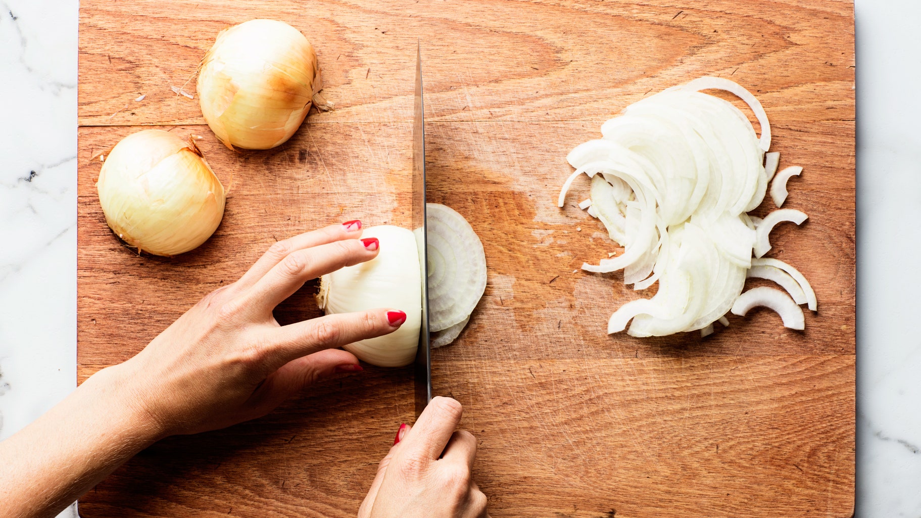 How to Cut Onion for Pizza