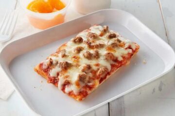 Tony's Turkey Sausage and Cheese Breakfast Pizza