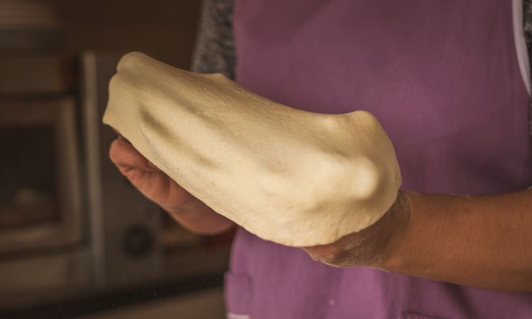 How to Fix Pizza Dough That Won't Stretch