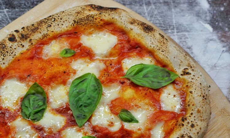 What is the Difference between Pizza Sauce and Marinara?: Unveiling Secrets