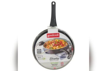 Best Pizza Pan for Healthy Cooking