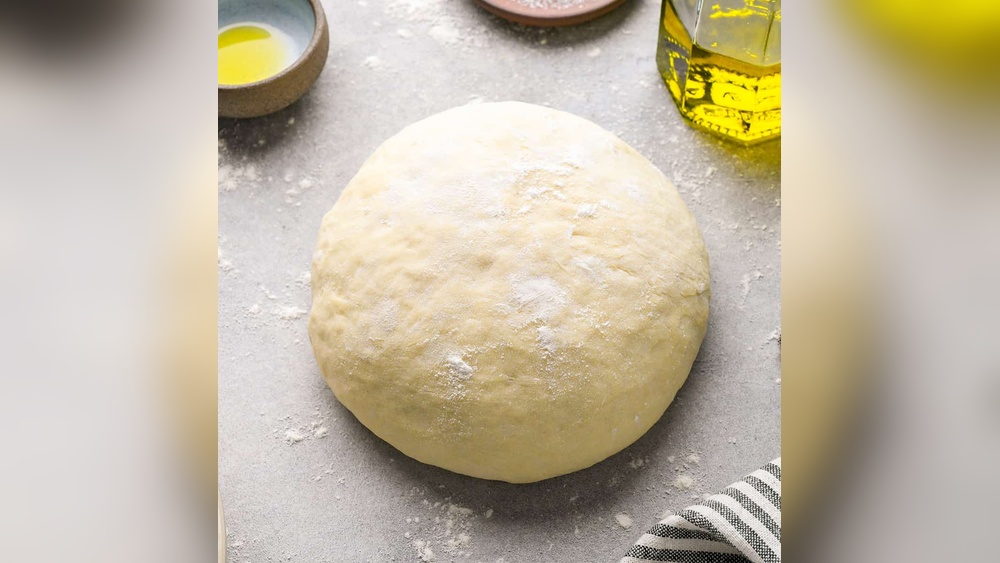 Does Pizza Dough Need Oil