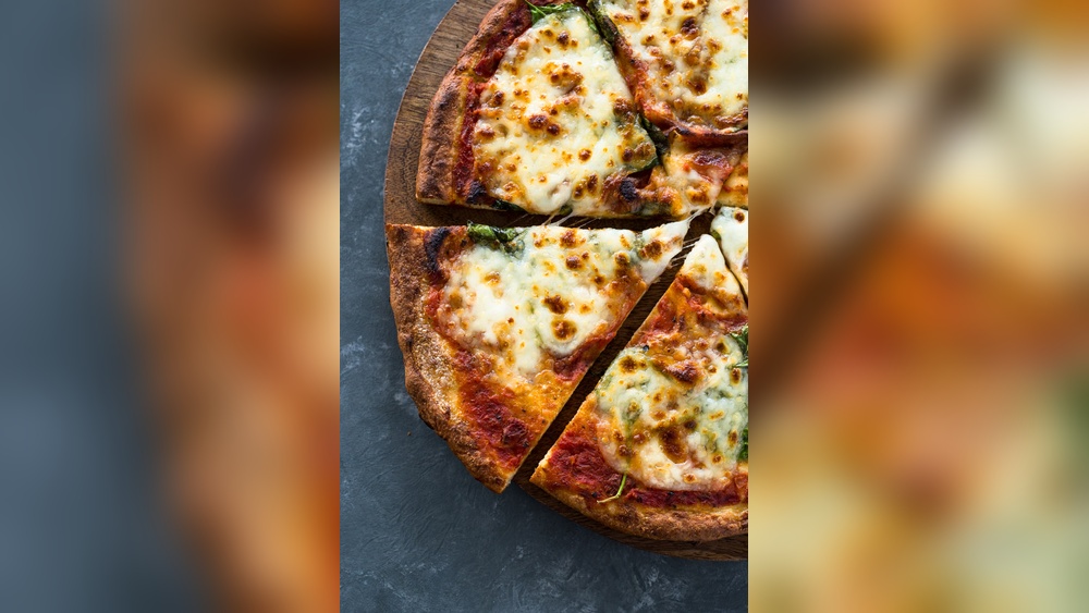 LowCarb Pizza Dough Alternatives Ultimate Pizza Guide Low Carb Pizza Dough Alternatives