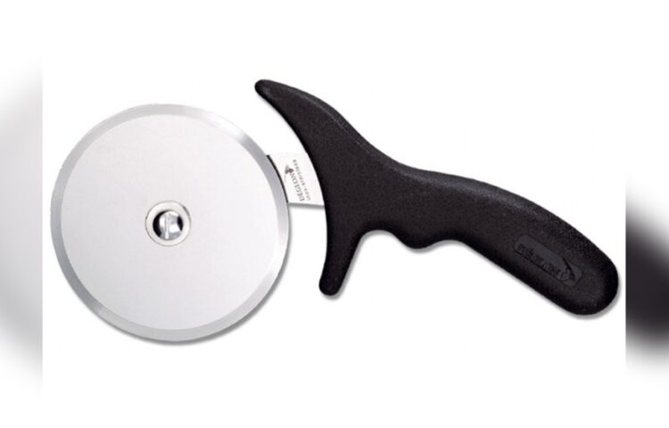 Pizza Cutter Handle Ergonomics