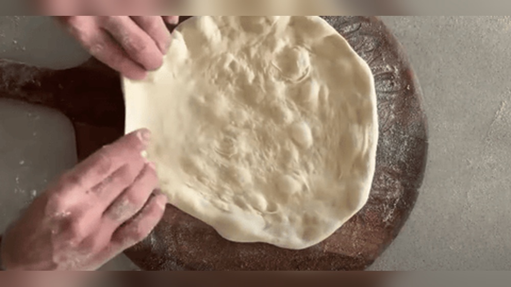 Pizza Dough Extensibility Tips Ultimate Pizza Guide Pizza Dough Extensibility Tips