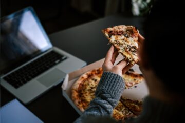 Pizza Late-Night Eating Effects