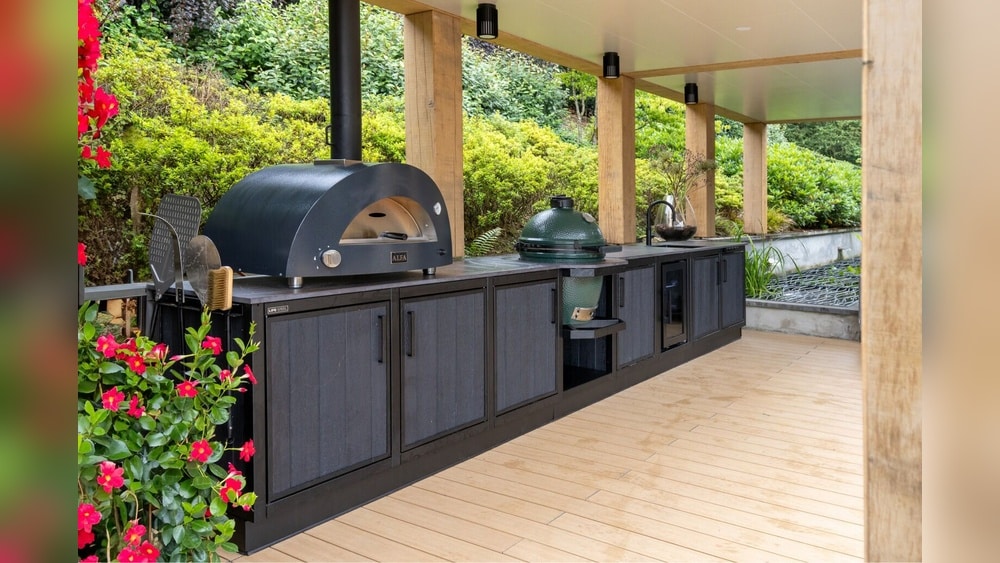 Pizza oven service interval planning