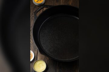 Pizza Pan Seasoning Guide
