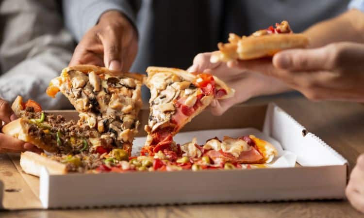 what if pizza hut delivery is late
